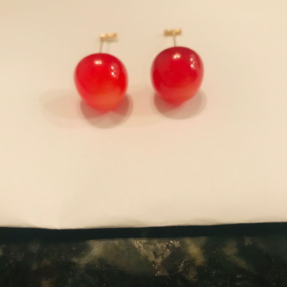 🎉HP 6/1🎉 NWT cherry fruit earrings - Picture 3 of 4